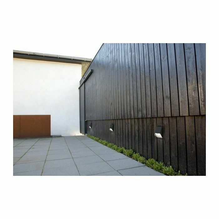 EDGE ZIDNA SVIJ. GU10 CRNA